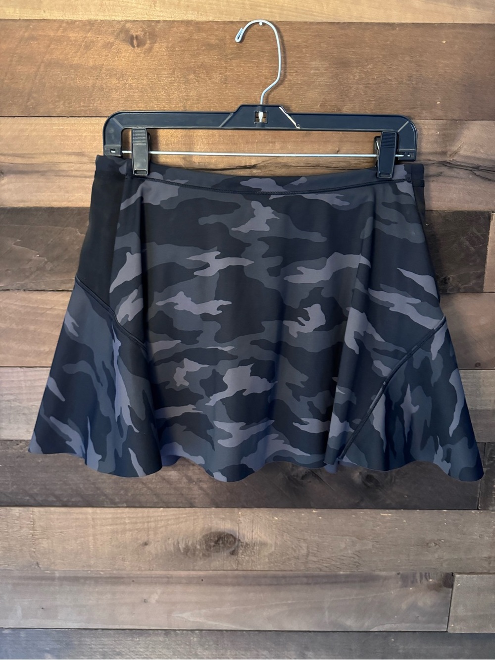 Athleta Women's Black Gray Camo Tennis Skirt